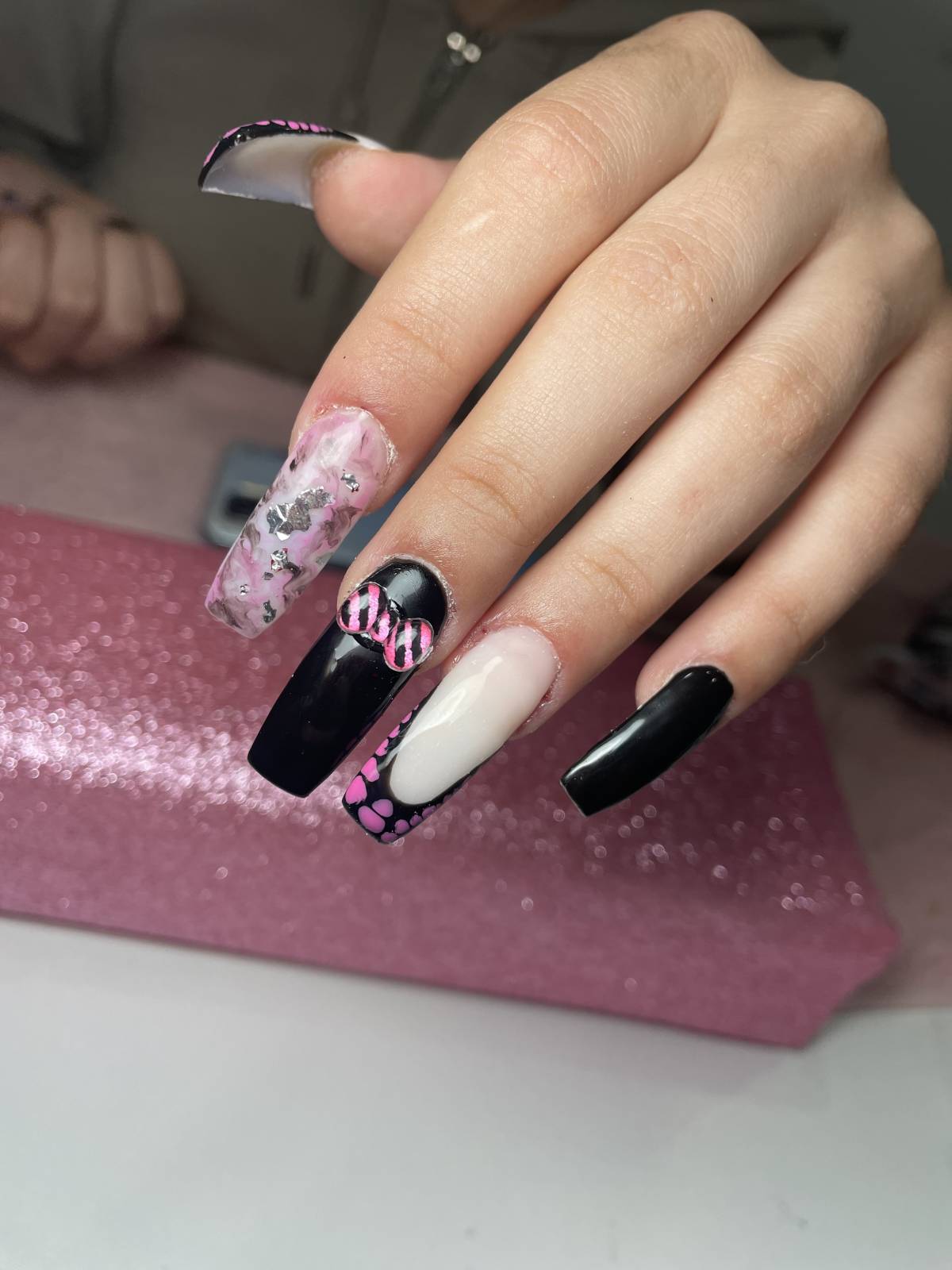 Inês Perira nail artist - Viana do Castelo - Manicure e Pedicure