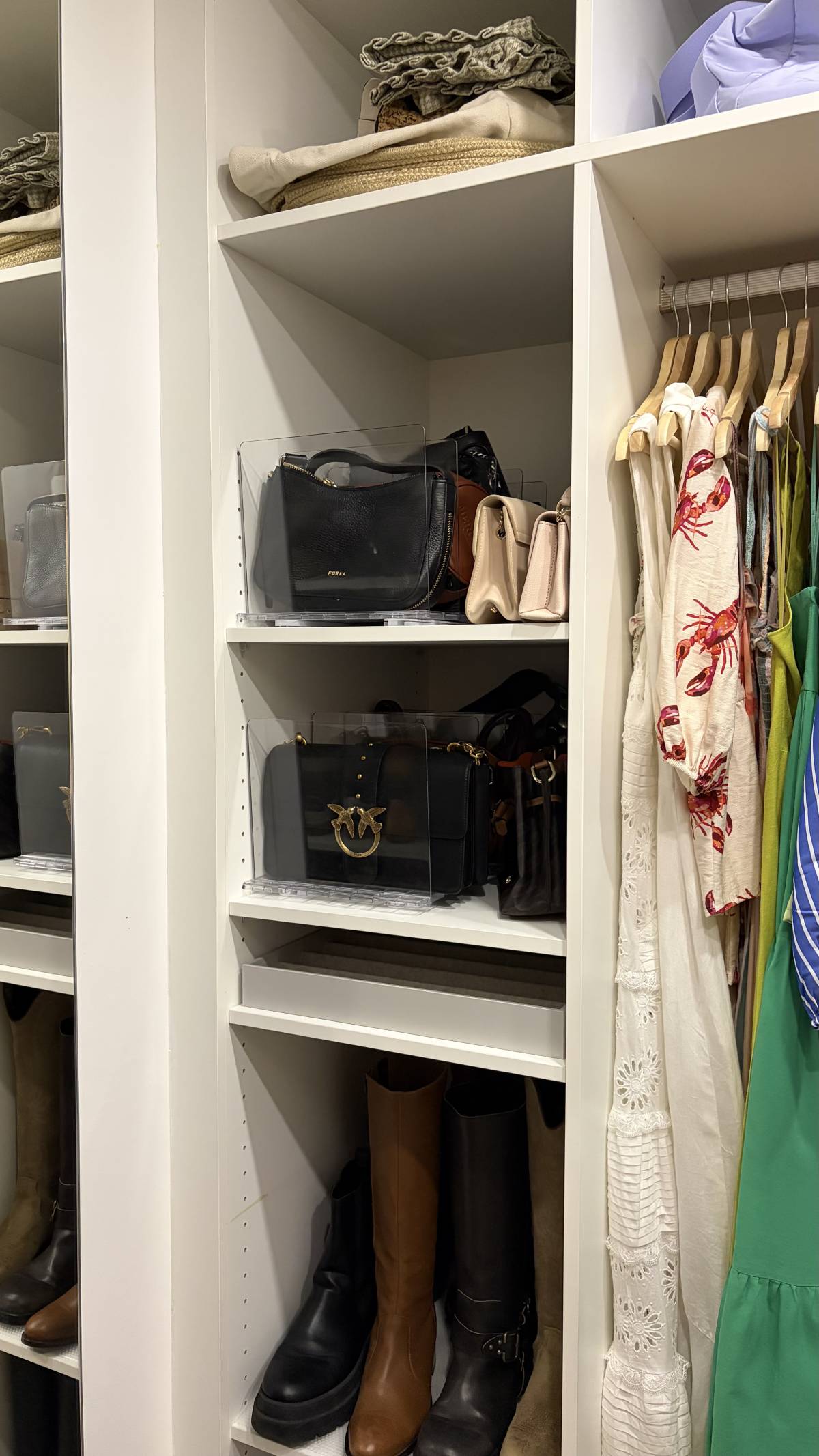Cátia Viana Rodrigues - Moita - Closet Organizers