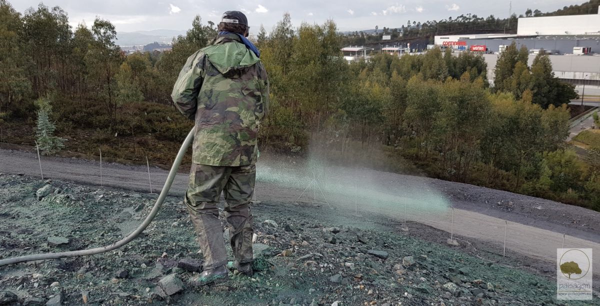 Paisagem Instantânea, Lda - Guimarães - Instalação de Sistema de Rega Gota a Gota
