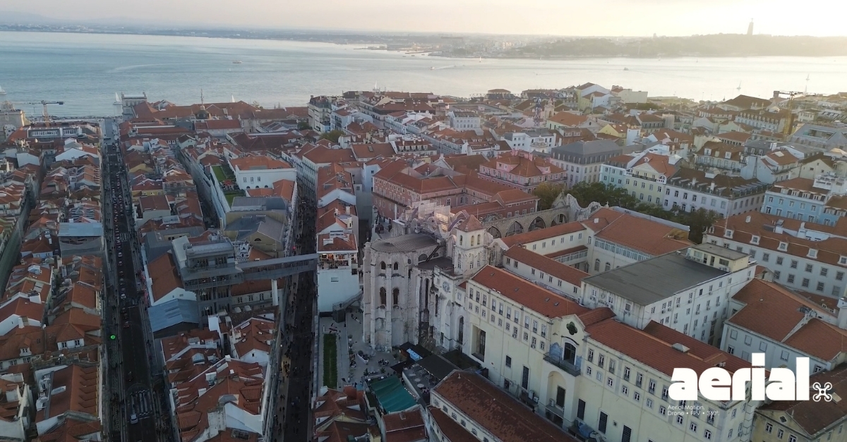Aerial Motion - Oeiras - Bauchredner