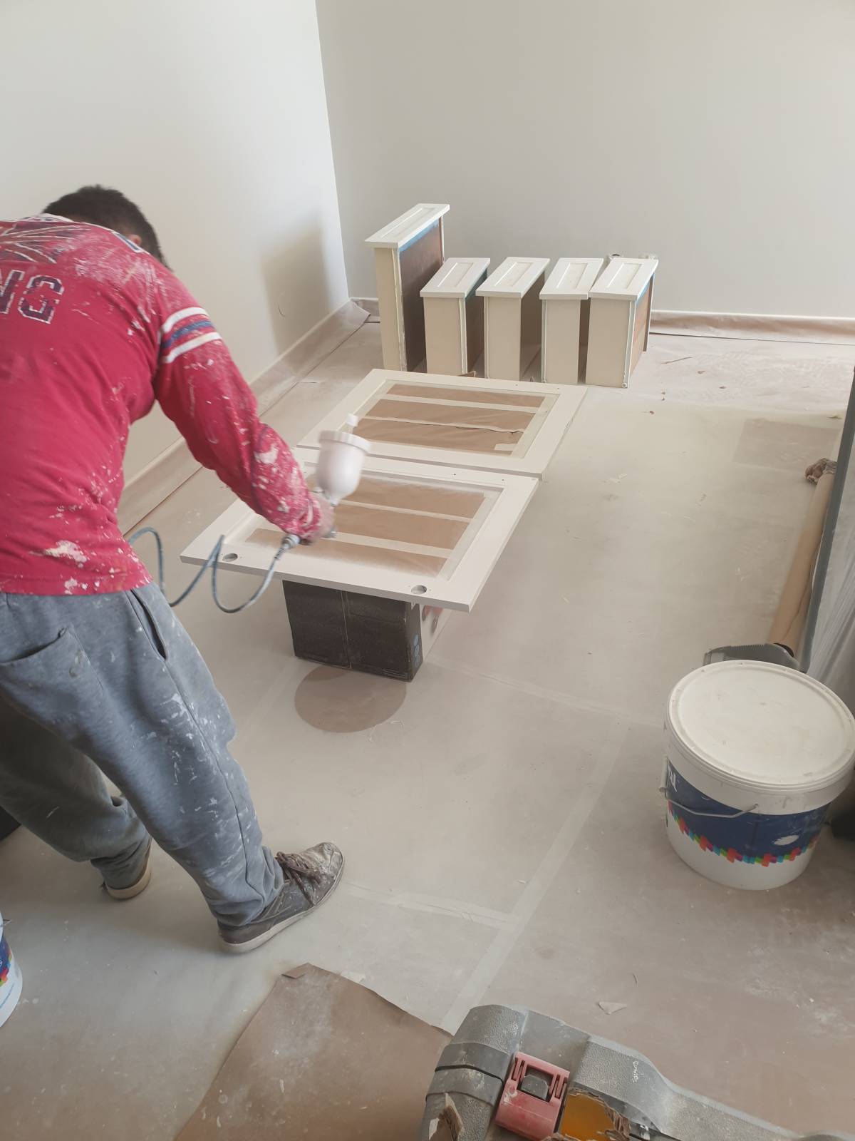 Fernando Loureiro - Loures - Caulking