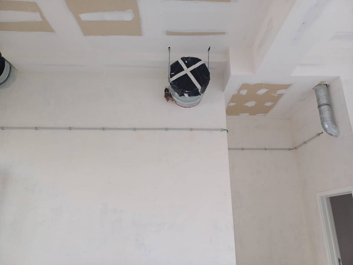 Gabriel bezerra - Leiria - Concrete Flooring Installation