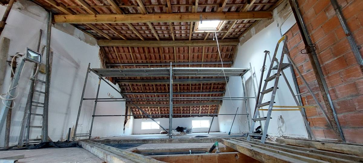José Martins - Estarreja - Stone or Tile Flooring Installation