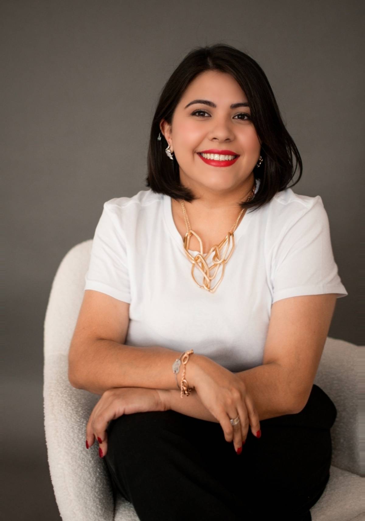 Maria Machado - Torres Vedras - Hebrew Translation