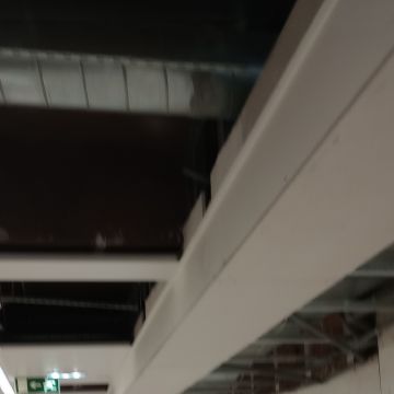 Guilhermo Gómez Arango - Lisboa - Geländer reparieren