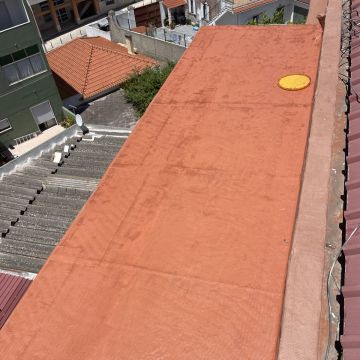Nykolas - Barreiro - Dachbau oder -austausch