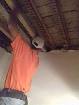 Gonçalo Malveiro - Sintra - Trockenbau reparieren und Oberflächenstruktur geben