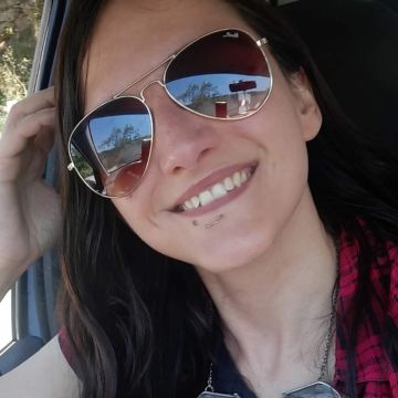 Vanessa - Porto - Tarólogo