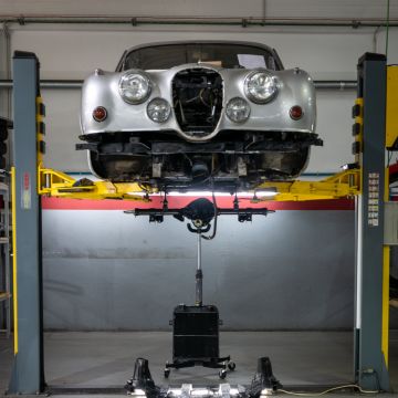 KTX - Garage Art Motors - Vila Nova de Famalicão - Arranjo de Carros
