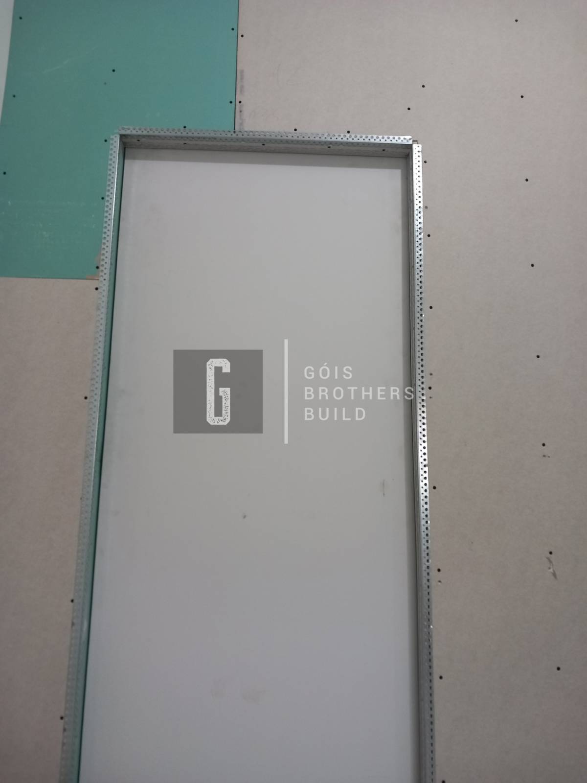 Gois - Vila Nova de Gaia - Walls, Framing, and Stairs