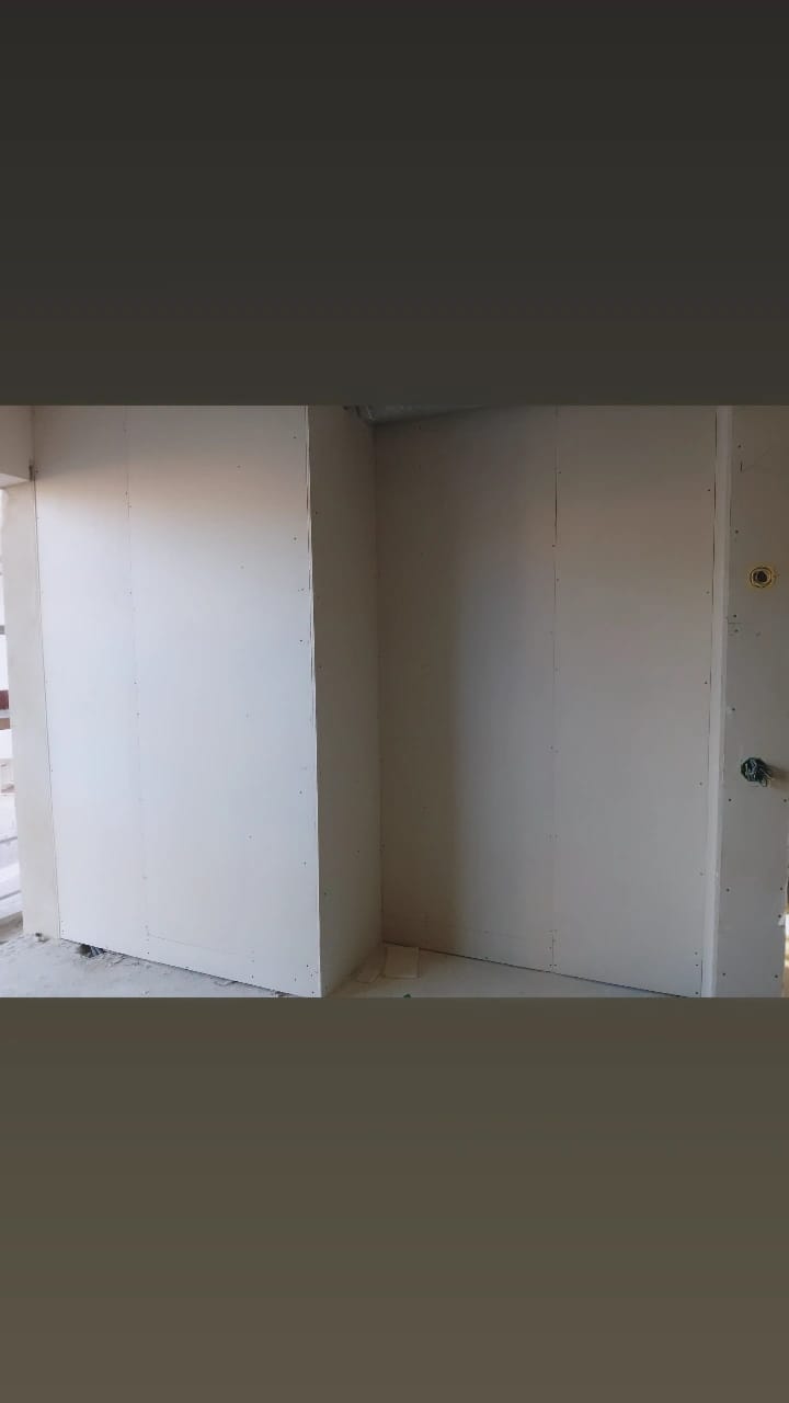 Viana pladur - Seixal - Interior Wall Addition