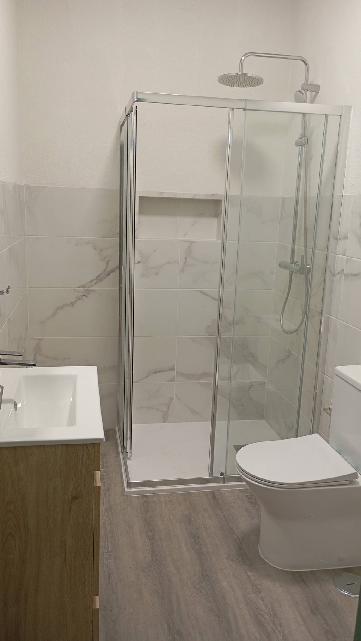 Ramon construção e remodelação - Torres Vedras - Pose de sols en pierre ou en carrelage