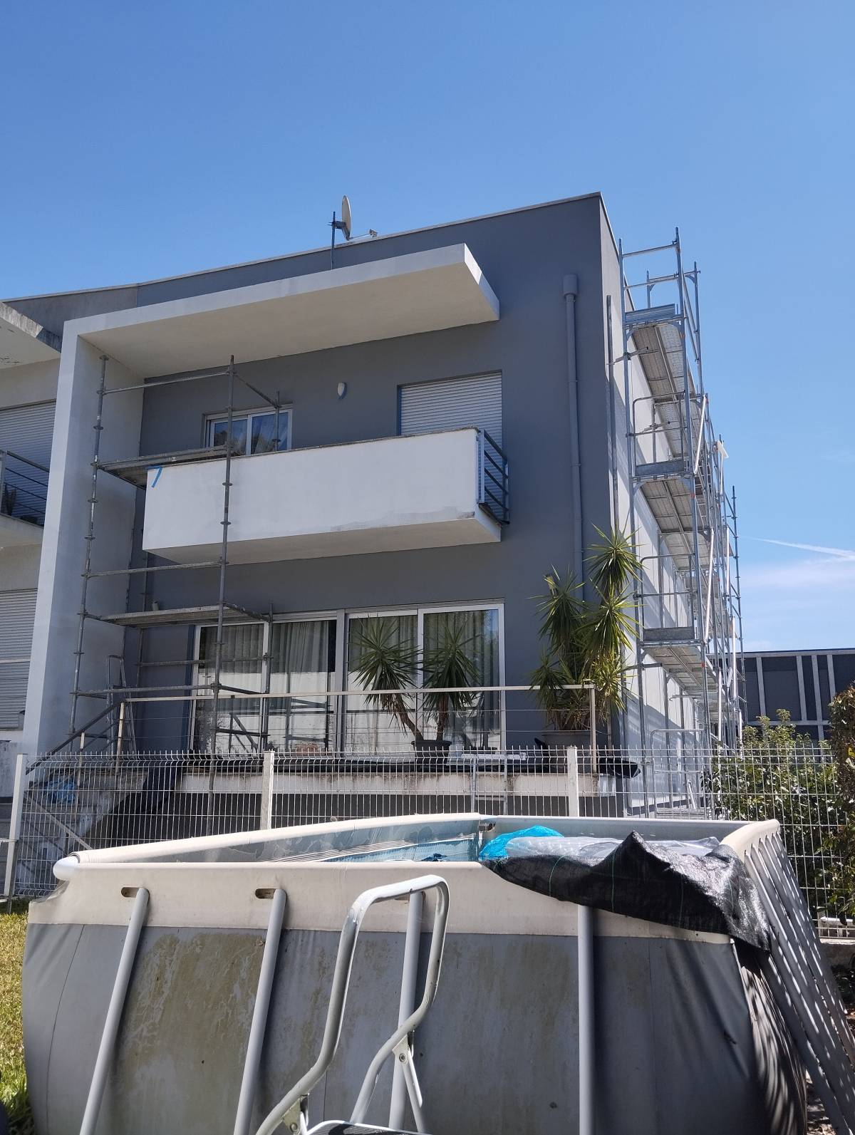 Invictarenovabg - Porto - Construction de mur intérieur