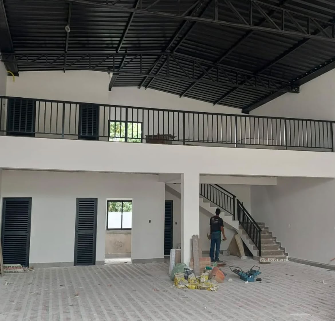 Serralheria Pro Inox - Ourém - Instalação de Porta para Animais de Estimação