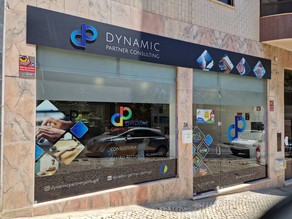 DYNAMIC - Centro de Estudos - Almada - Tutorías de historia