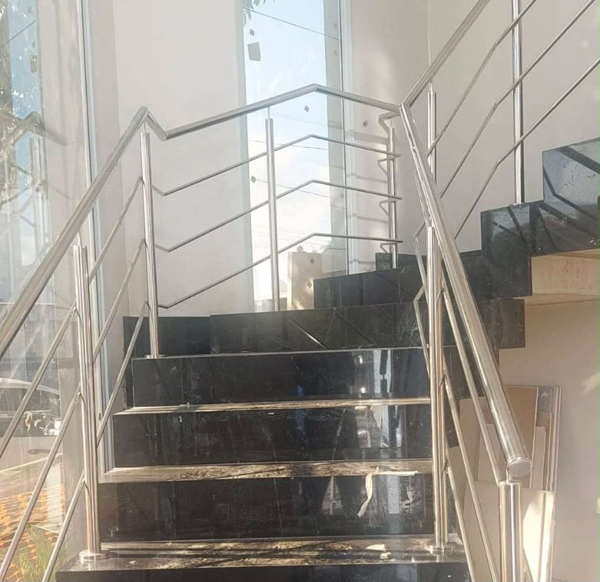 Serralheria Pro Inox - Ourém - Reparação de Portão de Garagem