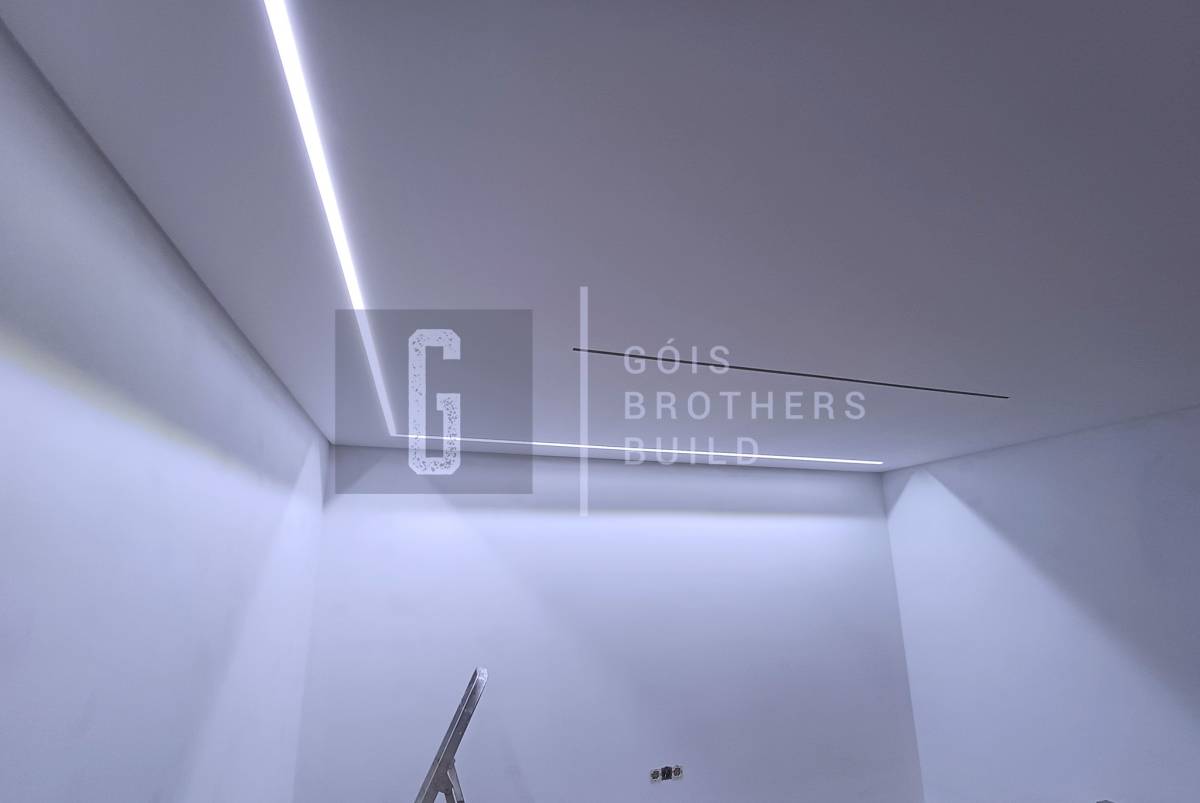 Gois - Vila Nova de Gaia - Concrete Flooring Installation