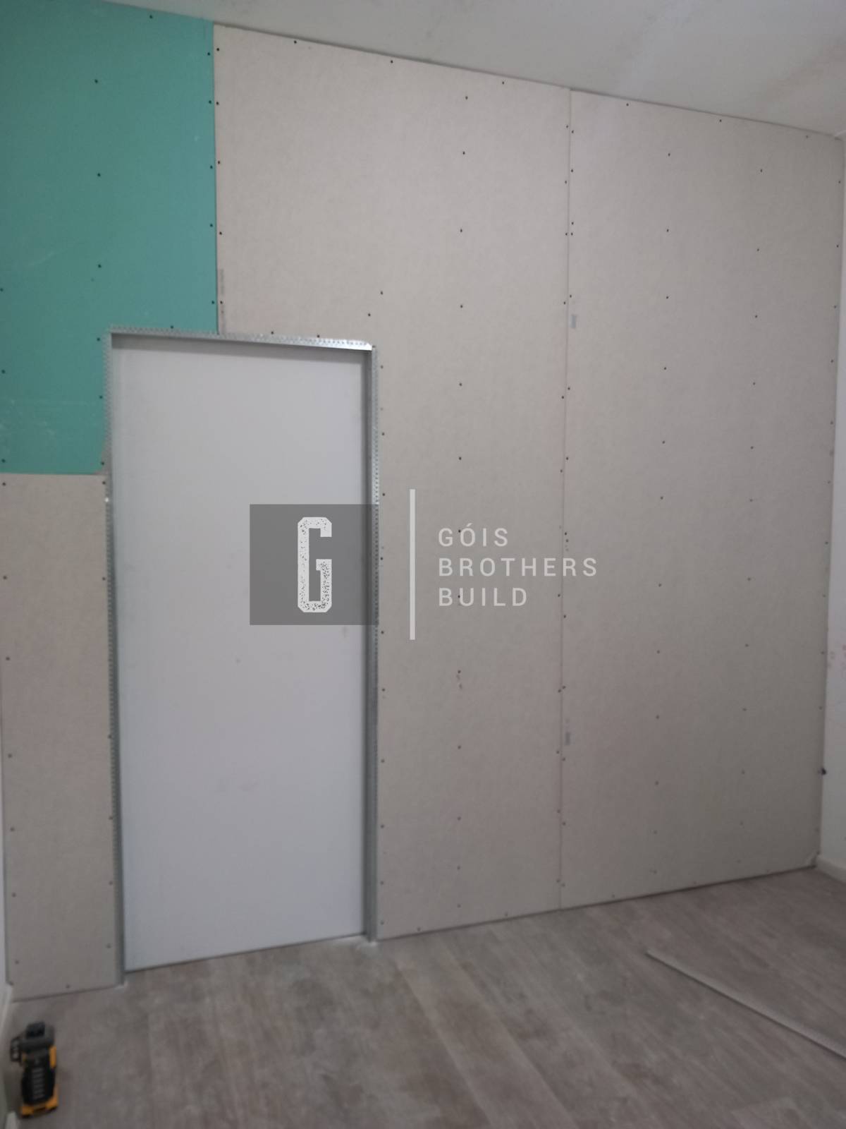Gois - Vila Nova de Gaia - Drop Ceiling
