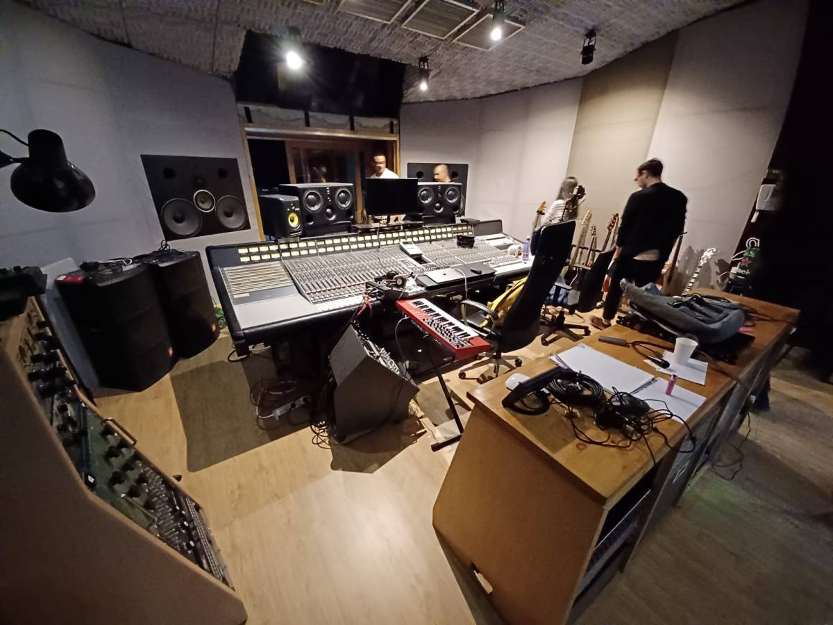 Técnica e Engenheira de Som - Oeiras - DJ para Festas e Eventos