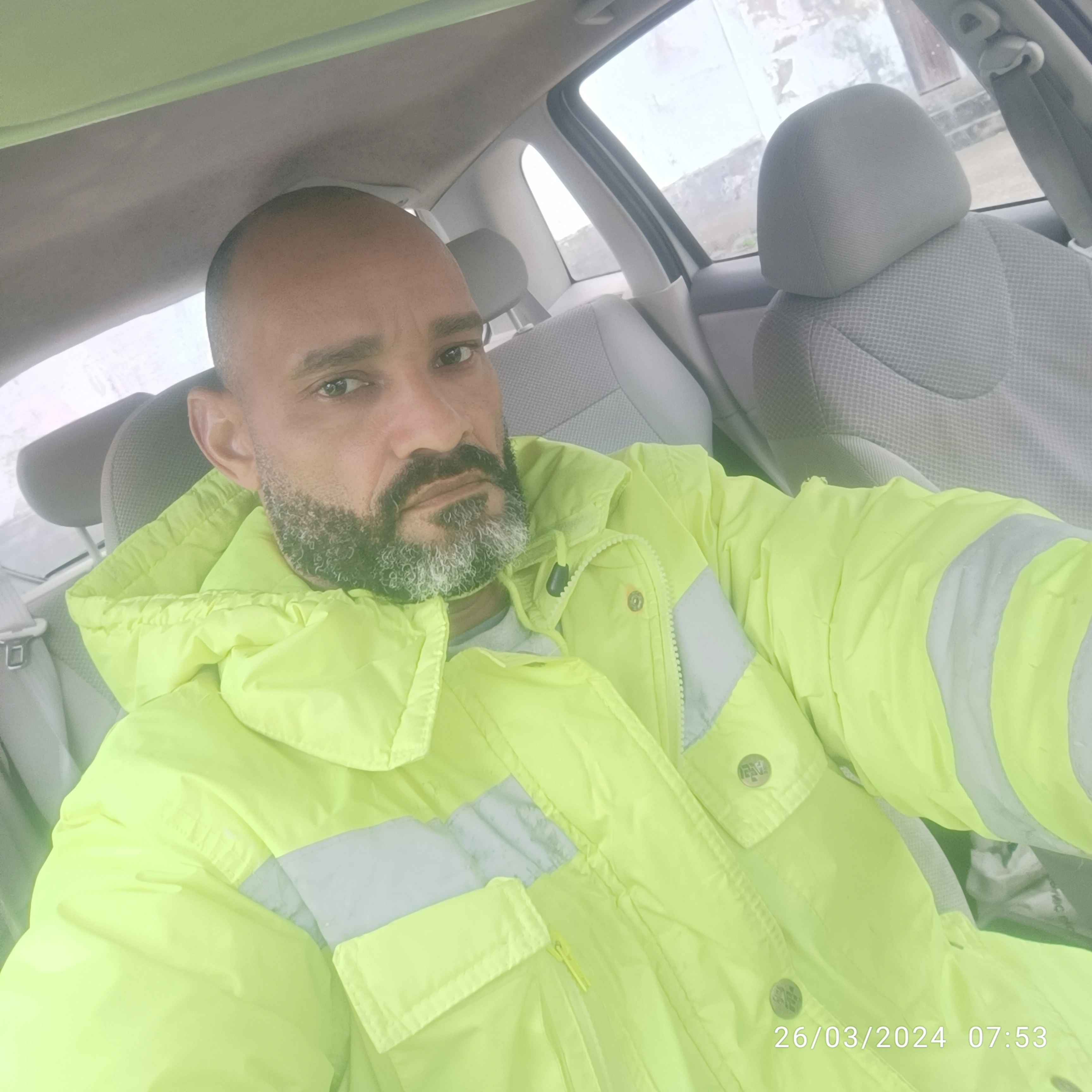 Pedreiro polivalente - Anadia - Limpieza de cortinas
