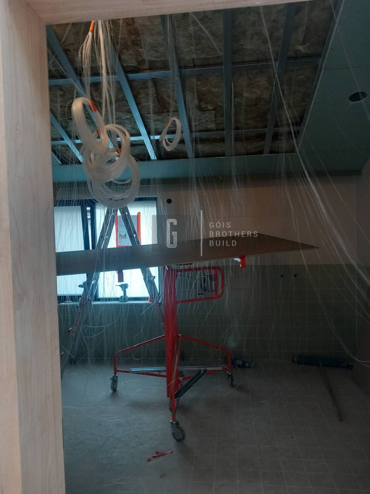 Gois - Vila Nova de Gaia - Drywall Repair and Texturing