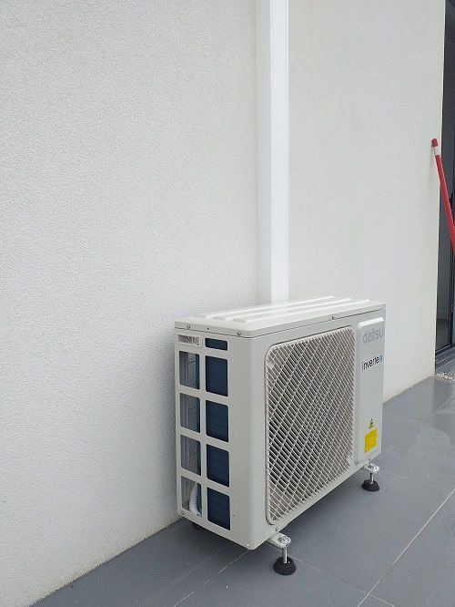 Instaltec Serviços - Ar Condicionado, Gás, Climatização e Canalização - Condeixa-a-Nova - Reparação ou Manutenção de Caldeira