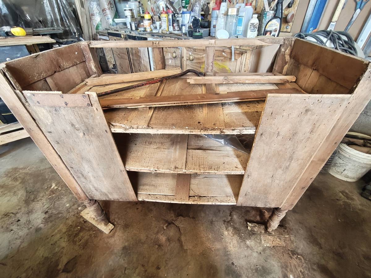 Frame IT Restore - Leiria - Cabinet Repair