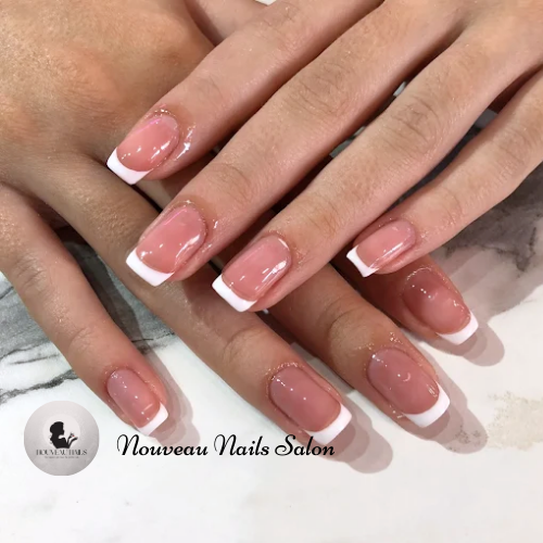 Nouveau Nails - Porto de Mós - Manicure and pedicure