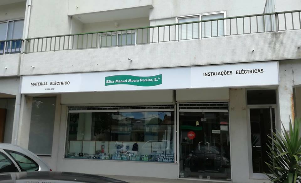 Elias Manuel Moura Pereira Lda - Gondomar - Haus