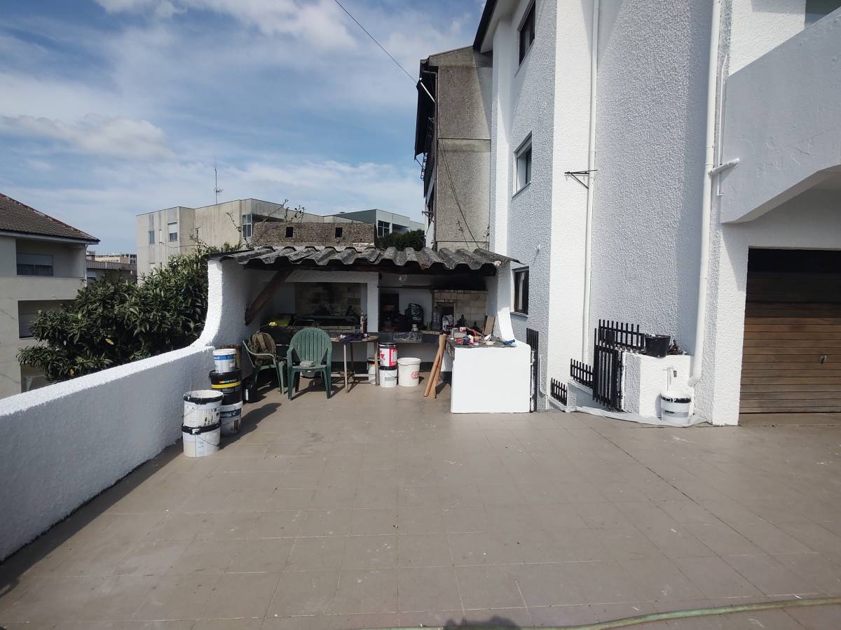 JD PINTURAS - Braga - Reparação e Texturização de Paredes de Pladur
