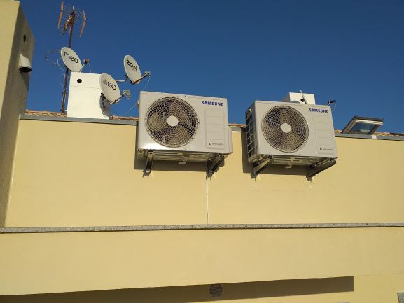 Instaltec Serviços - Ar Condicionado, Gás, Climatização e Canalização - Condeixa-a-Nova - Instalação ou Substituição de Esquentador