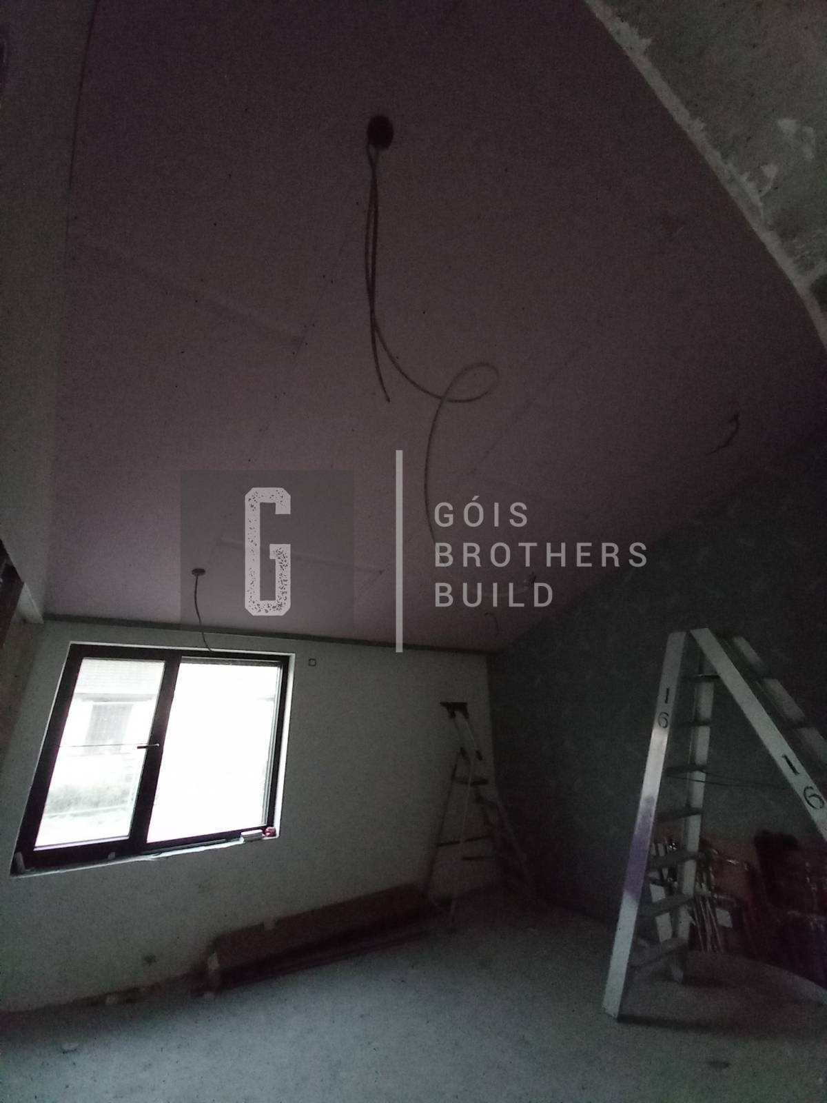 Gois - Vila Nova de Gaia - Demolition Services