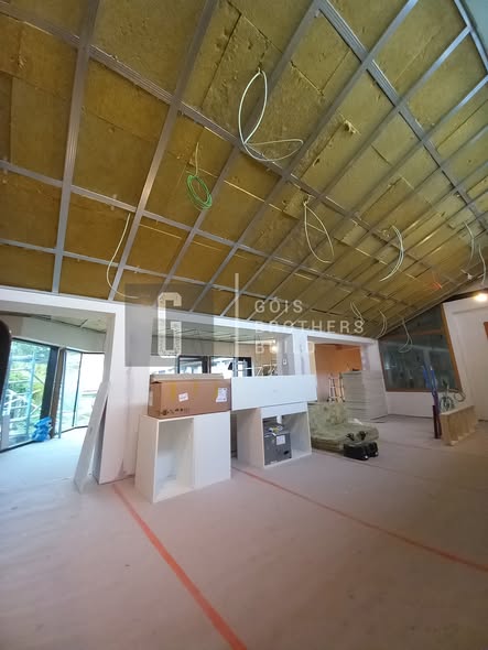 Gois - Vila Nova de Gaia - Attic Remodel