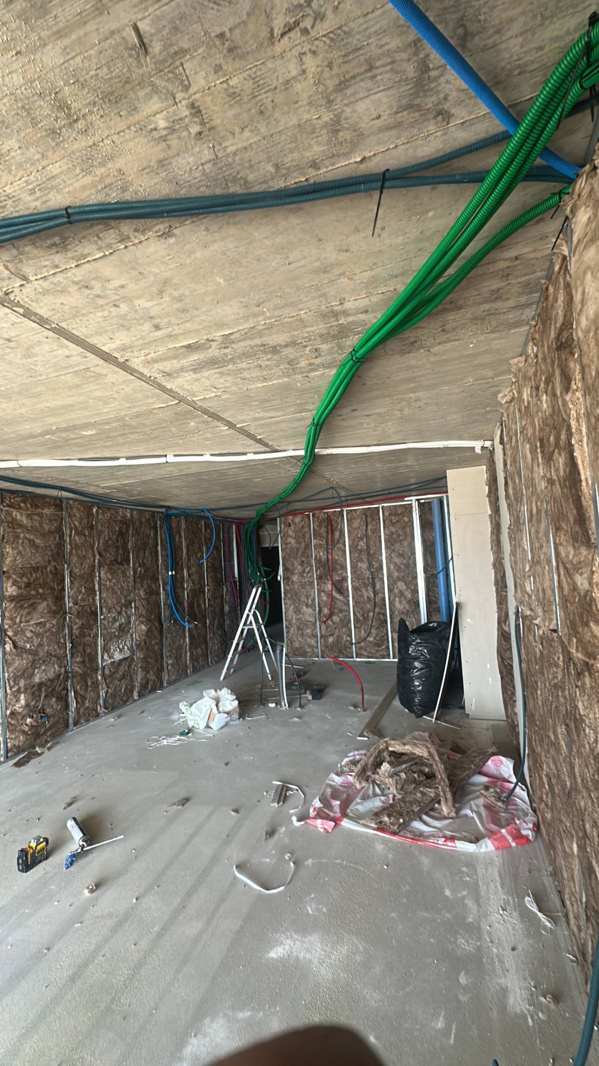 Workspladur - Póvoa de Varzim - Remodelação de Varanda