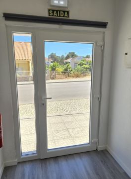 Flávio Botas - Montijo - Instalación o reemplazo de persianas