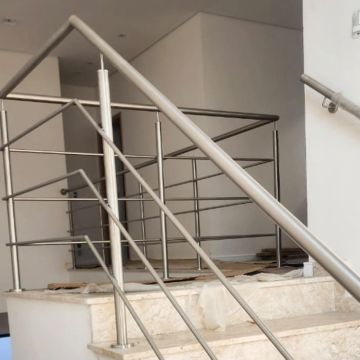Serralheria Pro Inox - Ourém - Construção de Casa Modular