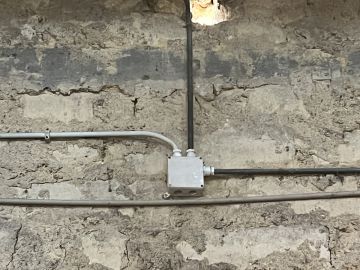 Electrical and Wiring Specialist