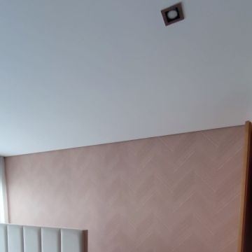 Ricardo Araujo - Vila do Conde - Trockenbau reparieren und Oberflächenstruktur geben