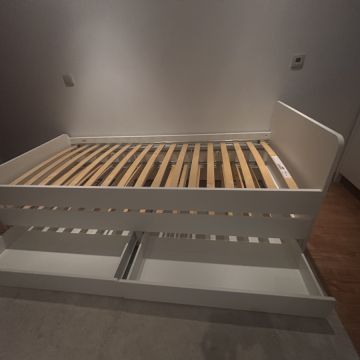 Luís Santos - Amadora - Pavillon aufbauen