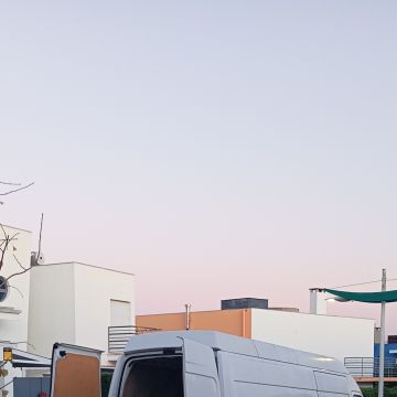 Transportes Graça - Sintra - Klavier-, Piano- und Flügeltransport