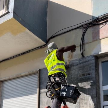 Emerson Sodré Coutinho - Odivelas - Roof Cleaning