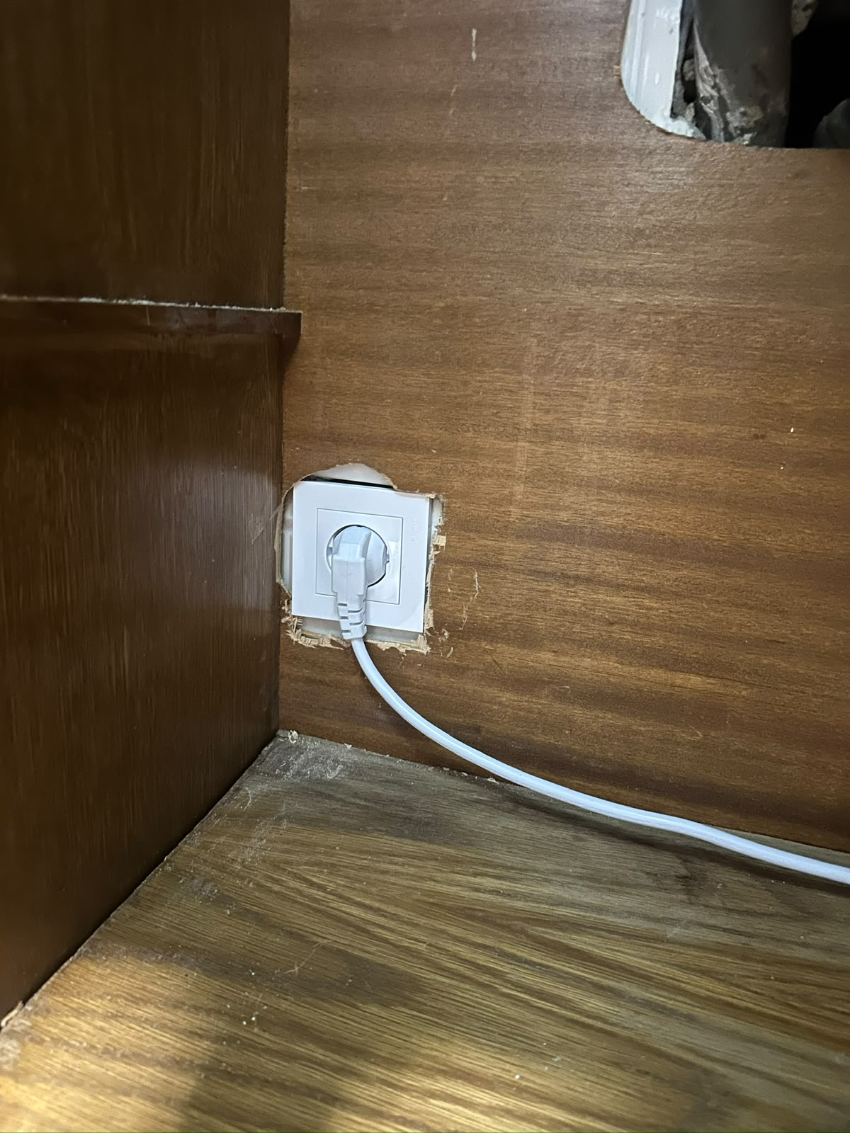 Rodrigo - wallbox - Gondomar - Elektro- und Verdrahtungsprobleme