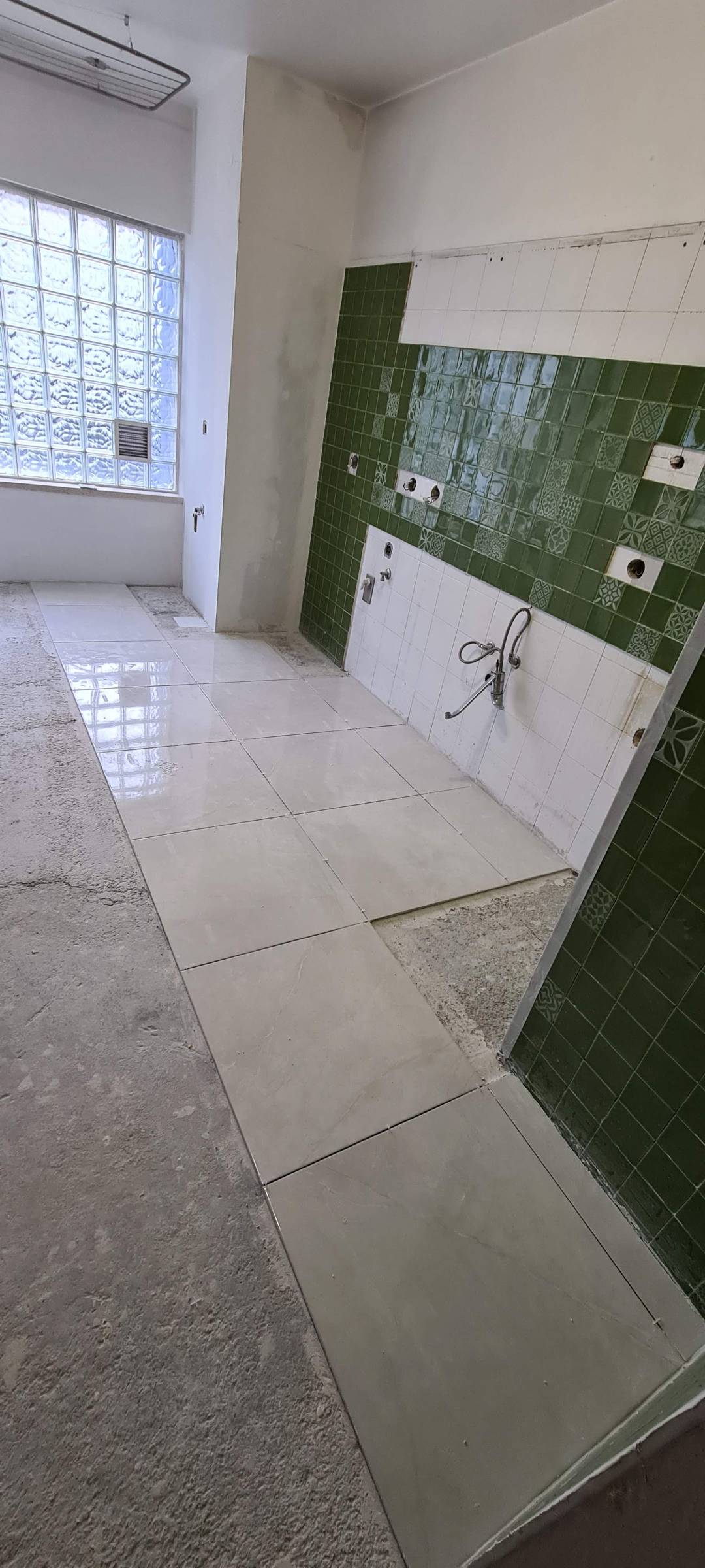 Dionizio Solutions - Sintra - Instalación o reemplazo de canaletas