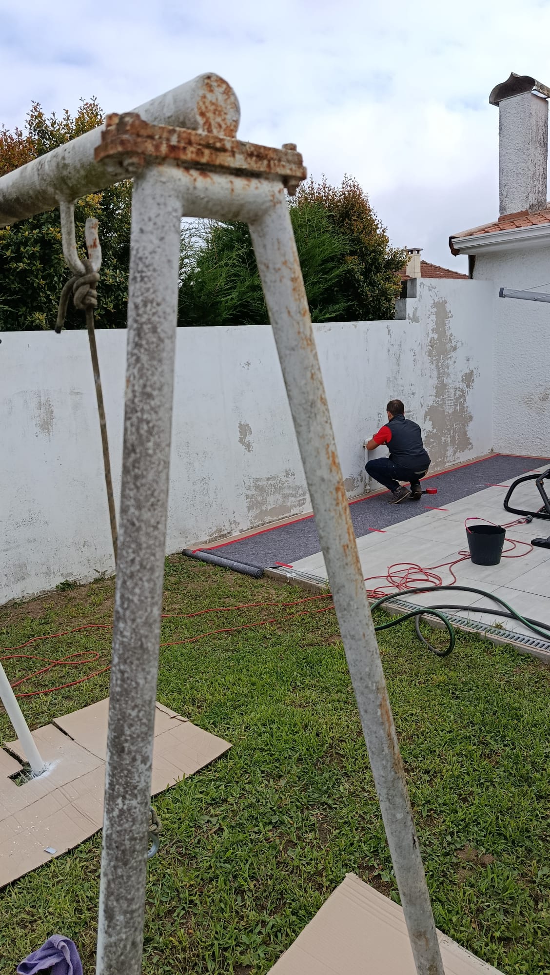 Pedro - Maia - Lamp Installation