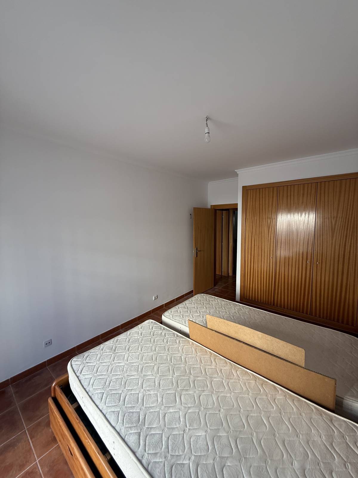 Henrique Ribeiro - Silves - Instalação de Escadas