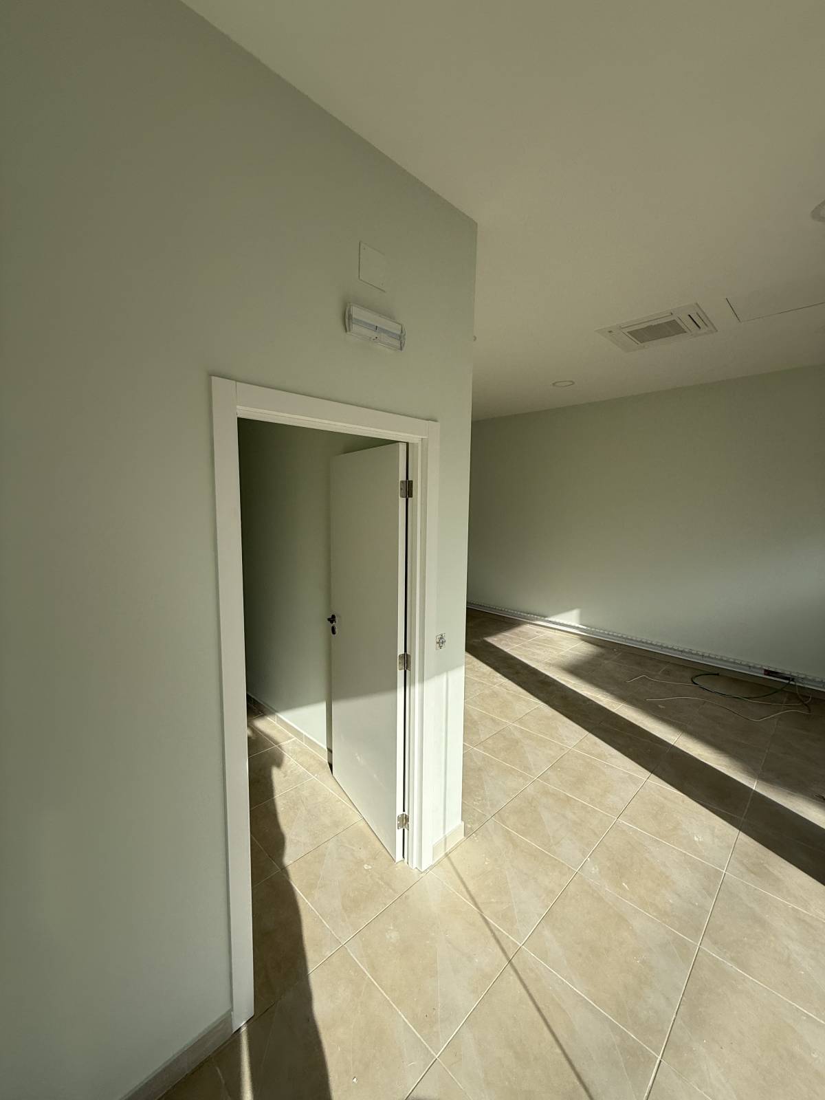 Henrique Ribeiro - Silves - Remodelação de Cozinhas