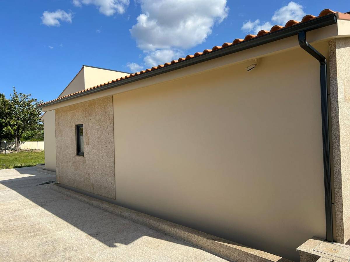 Luiz Felipe  Neves - Barcelos - Peinture intérieure