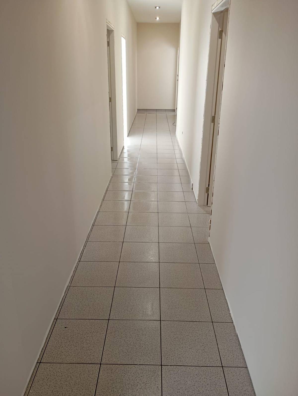 Vertex UE - Oliveira de Azeméis - Instalação de Escadas