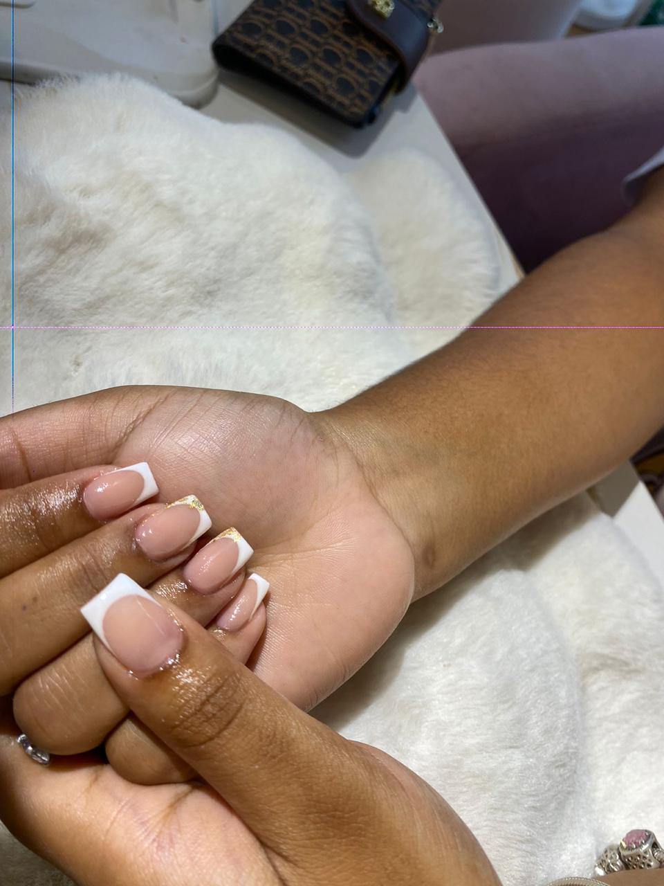 Fausia Cossa - Nail Designer - Beja - Extensión de pestañas
