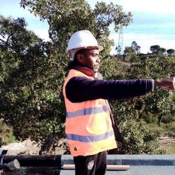 IMPERMCLIMA / AGRESSANDRO LEAL- GESTÃO AMBIENTAL E CONSTRUÇÃO CIVÍL, UNIPESSOAL LDA - Barreiro - Instalação de Pavimento em Pedra ou Ladrilho